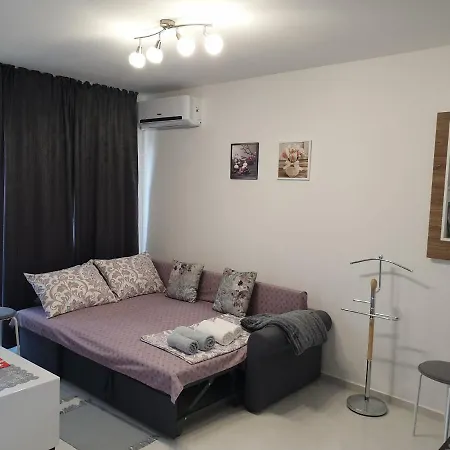 New The Twins Two-bedroom, 5 At 15 Tsani Ginchev Street, Floor 3 * ヴァルナ