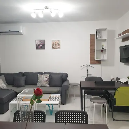 アパート New The Twins Two-bedroom, 5 At 15 Tsani Ginchev Street, Floor 3 *