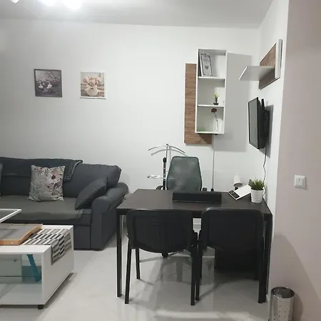 アパート New The Twins Two-bedroom, 5 At 15 Tsani Ginchev Street, Floor 3