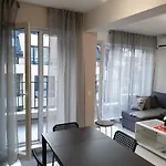 New The Twins Two-bedroom, 5 At 15 Tsani Ginchev Street, Floor 3 Apartmán