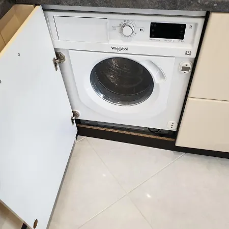 Apartmán New The Twins Two-bedroom, 5 At 15 Tsani Ginchev Street, Floor 3