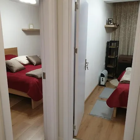 New The Twins Two-bedroom, 5 At 15 Tsani Ginchev Street, Floor 3 Appartement