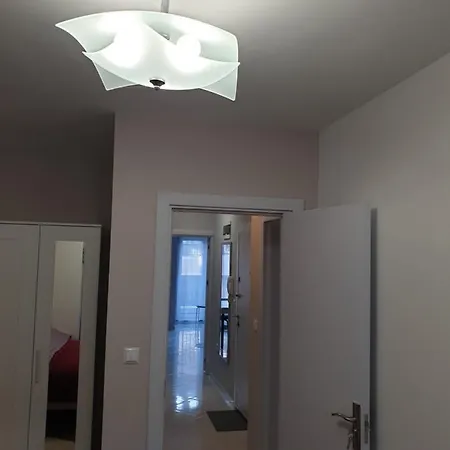Daire New The Twins Two-bedroom, 5 At 15 Tsani Ginchev Street, Floor 3
