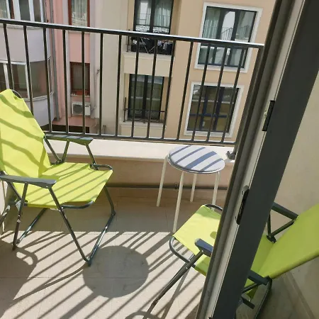 New The Twins Two-bedroom, 5 At 15 Tsani Ginchev Street, Floor 3 Appartement