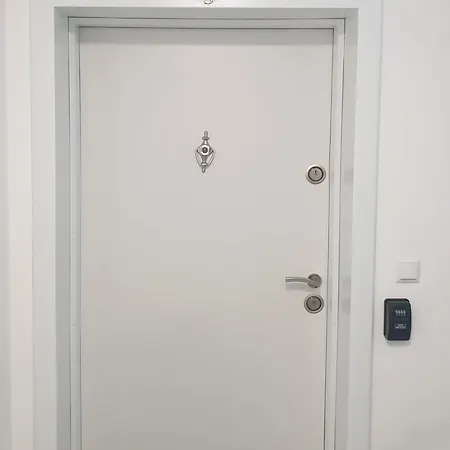 Daire New The Twins Two-bedroom, 5 At 15 Tsani Ginchev Street, Floor 3 Varna